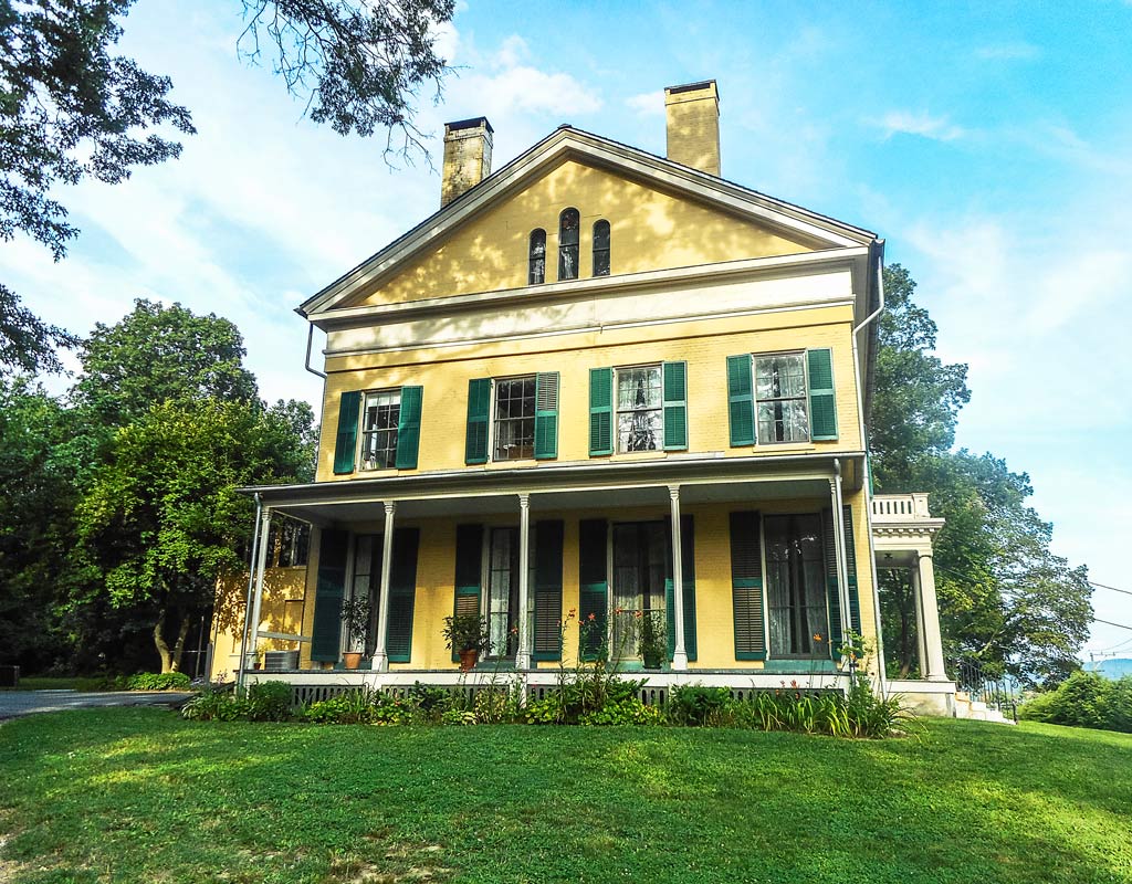 Un poema y un cuadro